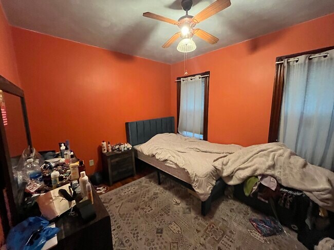 Photo - 48 Weld Hill St Unit 1