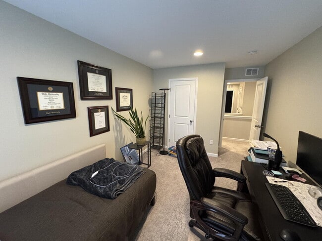 Photo - 661 Buck Drive