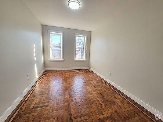 Building Photo - 2 bedroom in BRONX NY 10466 Unit 4A Rental