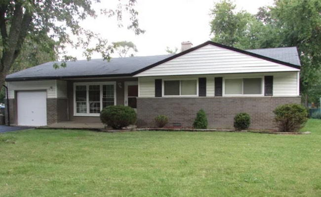 Building Photo - 16605 Spaulding Ave Rental