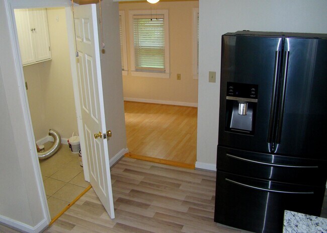 33 Norton St Unit 1