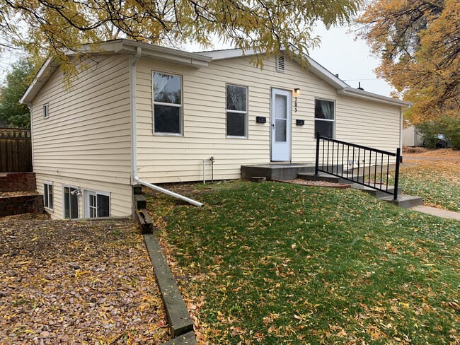 Front entrance - 705 Maple St House Unit A