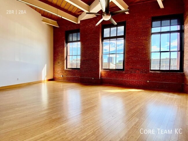 Photo - 382 W 22nd St Unit 205