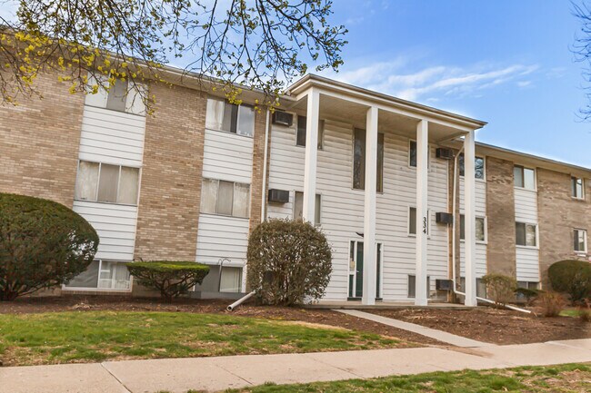 Photo - Hillsdale Apartments