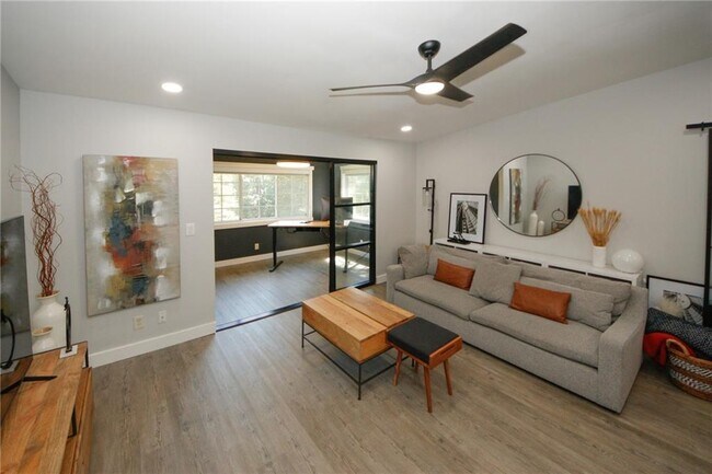 Photo - 1468 Briarwood Rd NE Unidad 515