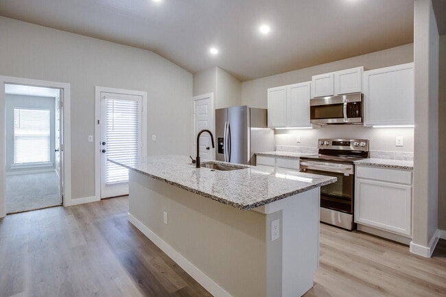 Photo - 1705 141st St