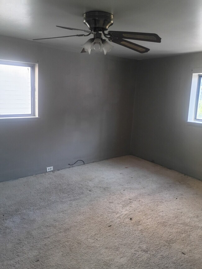 Photo - 272 Locust St