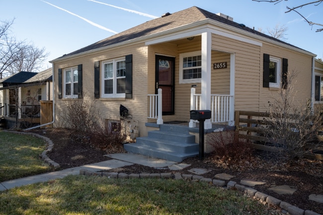 Building Photo - 2655 Utica St