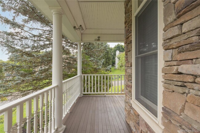 Photo - 23 Sandyfields Ln