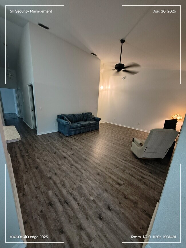 1828 Aynsley Way Unit 4