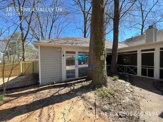 Photo - 1839 River Valley Dr
