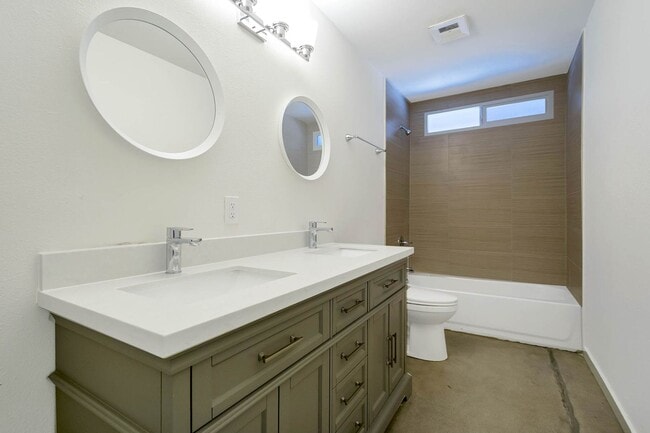 Photo - 5-Bedroom Tempe Home with Private Pool & Prime ASU Proximity