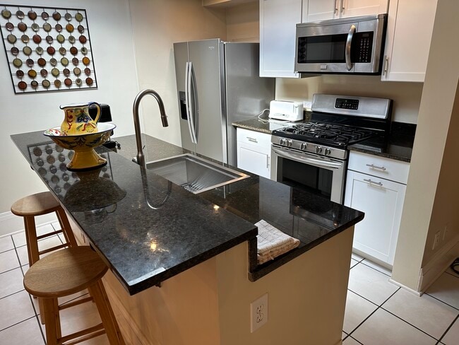 Photo - 3 W Hollister St Unidad 3 West Hollister St APT 3