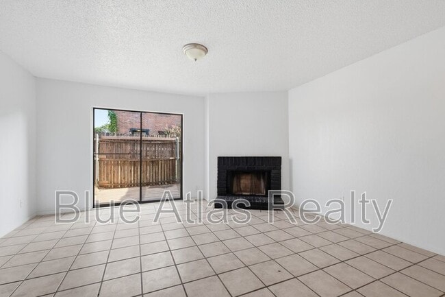 Photo - 8108 Foxfire Ln