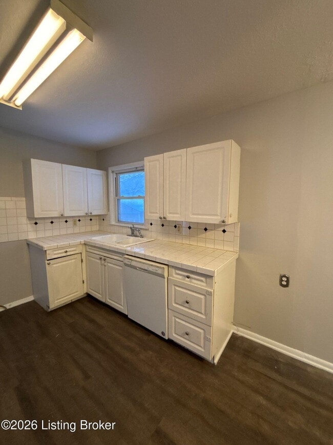 Photo - 3823 Manner Dale Dr