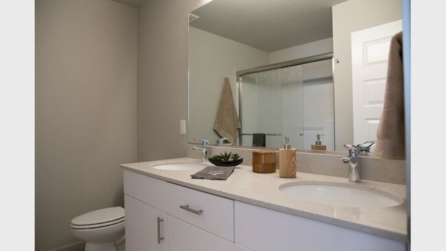 Photo - 62 Maryanna Ln Unidad 62