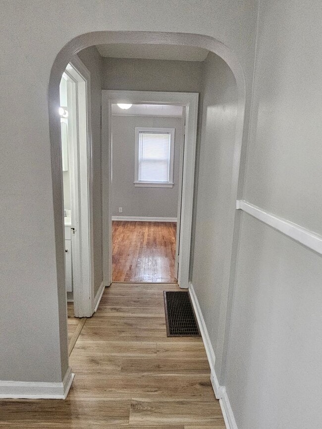 Photo - 2710 E 10th St Unit 2710 East 10th St