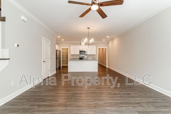 Photo - 14 Alderly Way
