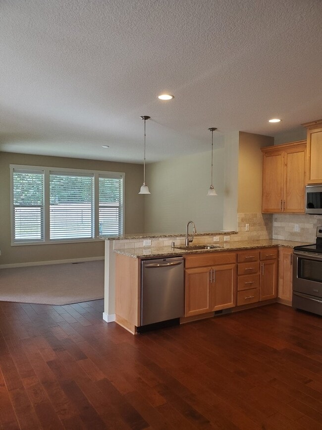 Photo - Beautiful townhome in perfect location!