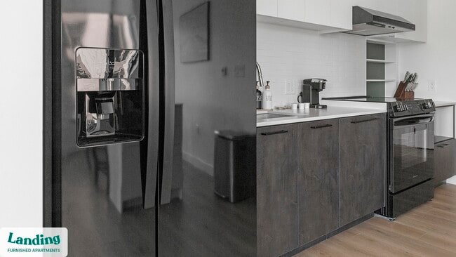 Photo - 632 Howard Rd SE Unidad 437.1408651