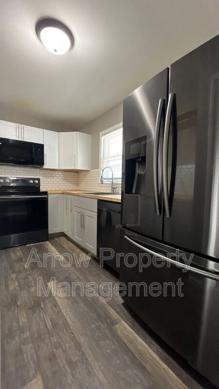 Photo - 4115 Adams St