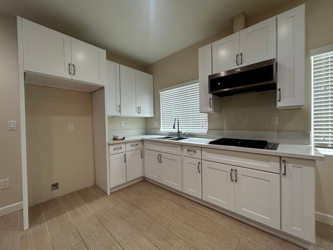Photo - 306 N Pine St Unit 306 N Pine Street