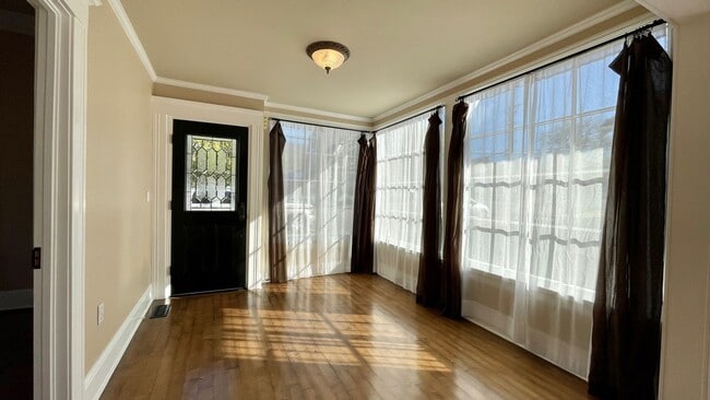 Photo - Beautifully Restored and Updated Historic House Downtown San Luis Obispo
