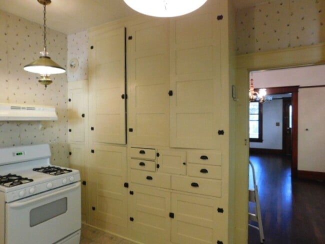 Photo - 3Bd/1Ba Two Story House - Available Soon!