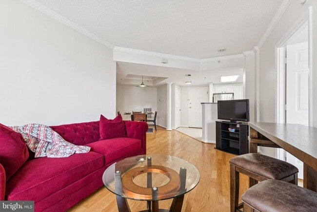 Building Photo - 3830 9th St N Unit 604E Rental