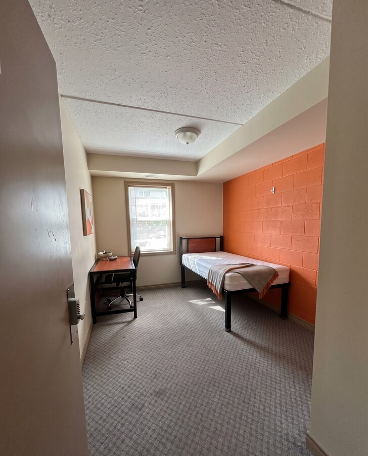 Photo - 271-271 Lester St Unit 1