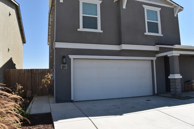 Photo - 4554 Iris Ct