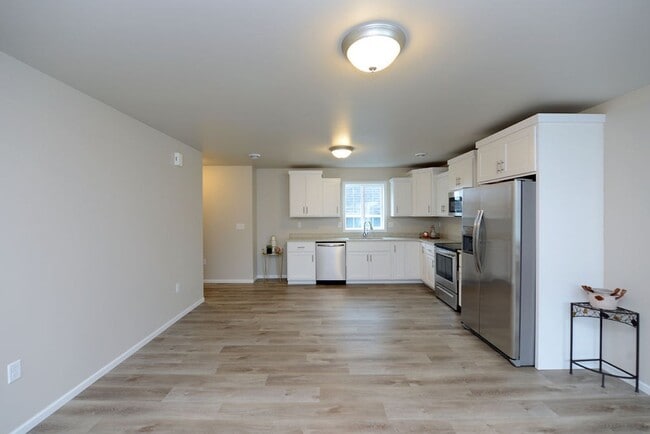 Photo - Modern 3-Bedroom Townhome with Attached Ga...