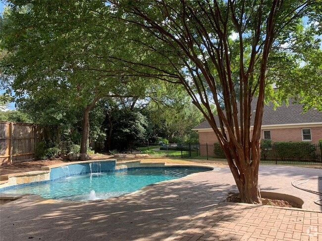Building Photo - 10713 Bay Laurel Trail Rental