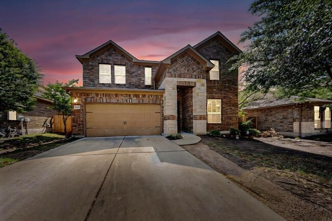 Photo - 2832 Garlic Creek Dr House