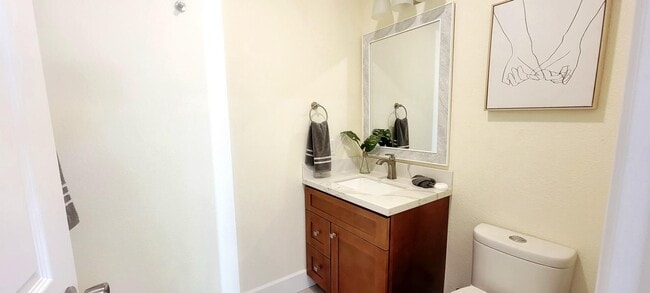 Photo - 1146 Rosebriar Way