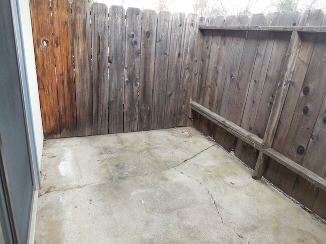 Photo - 2604 Wilson Ave Unidad 01