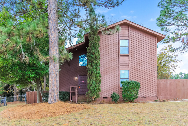 Building Photo - 3533 Andover Dr Rental