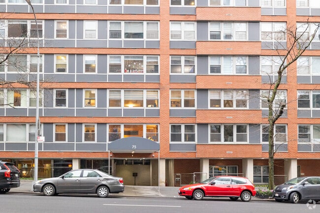 Photo - 75 E East End Ave