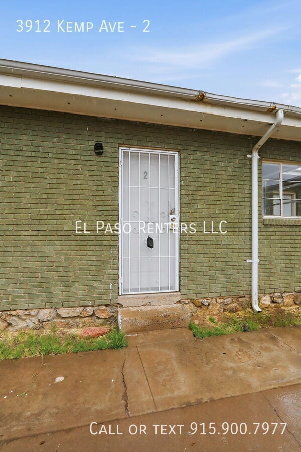 Photo - 3912 Kemp Ave Unit 2