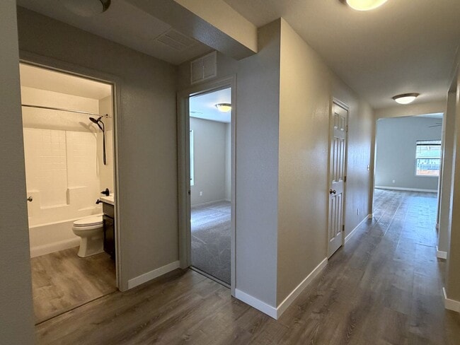 Photo - Beautiful 3 bed 2 bath home with flex room in Nampa just off Ustic and Middleton