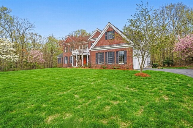 Photo - 9 Overlook Rd