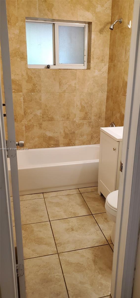 Photo - 1310 NE 127th St Unit 6