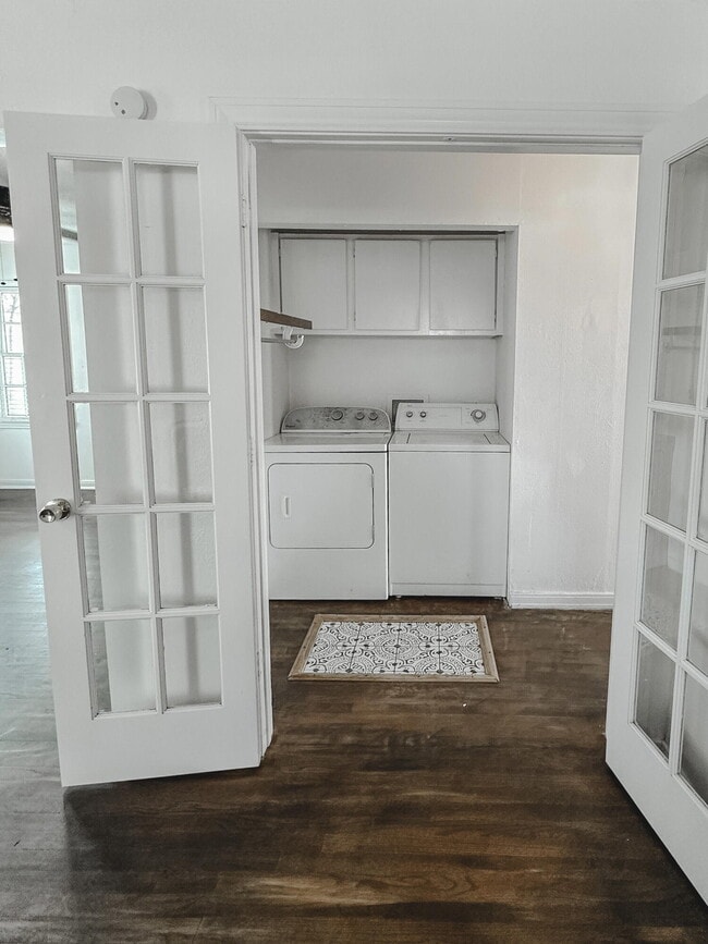 Photo - 2605 35th St