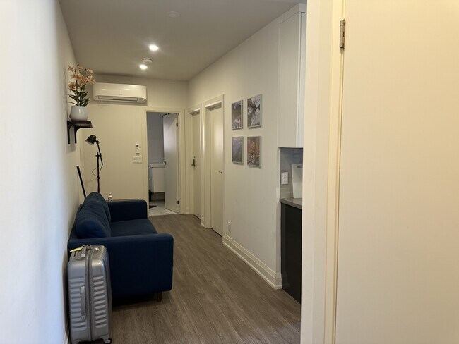 Photo - 595 St Clair Ave W Unit 11