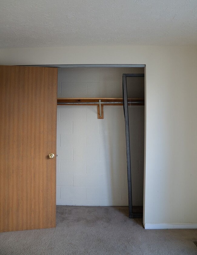Photo - 1669-1675 Summit Street