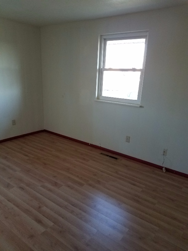 Photo - 7519 Harshmanville Rd