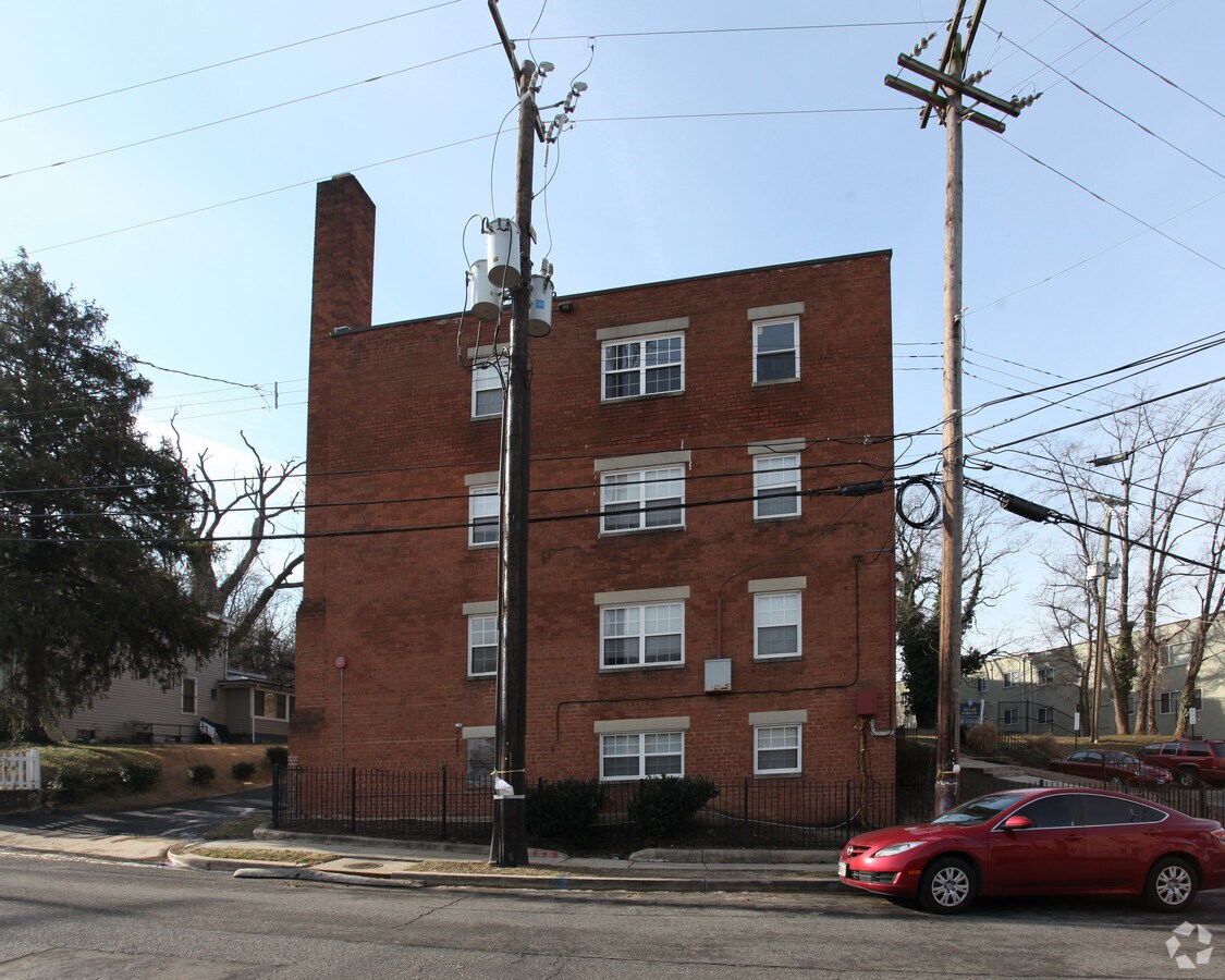 Photo - Villages of East River