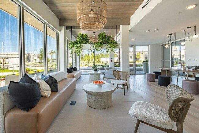 Photo - 11929 Pioneers Way Unidad A31