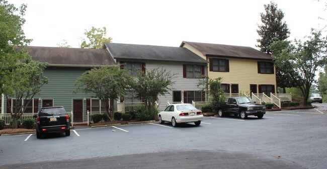 Photo - 300-399 Watermere Dr