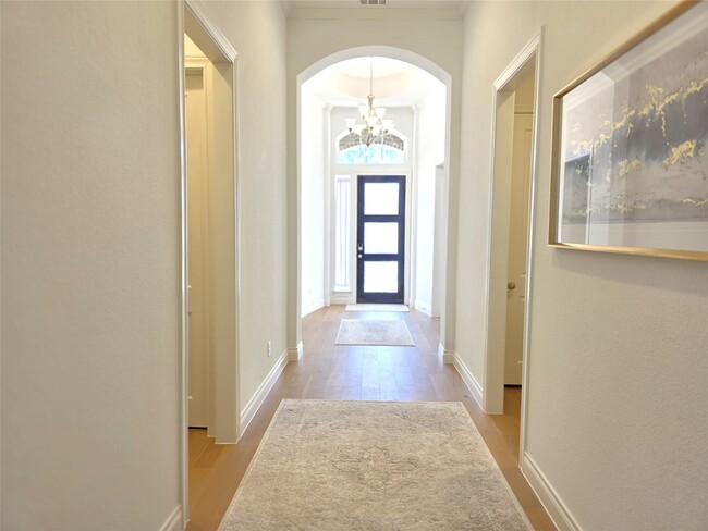 Photo - 22045 Gateway Arch Dr